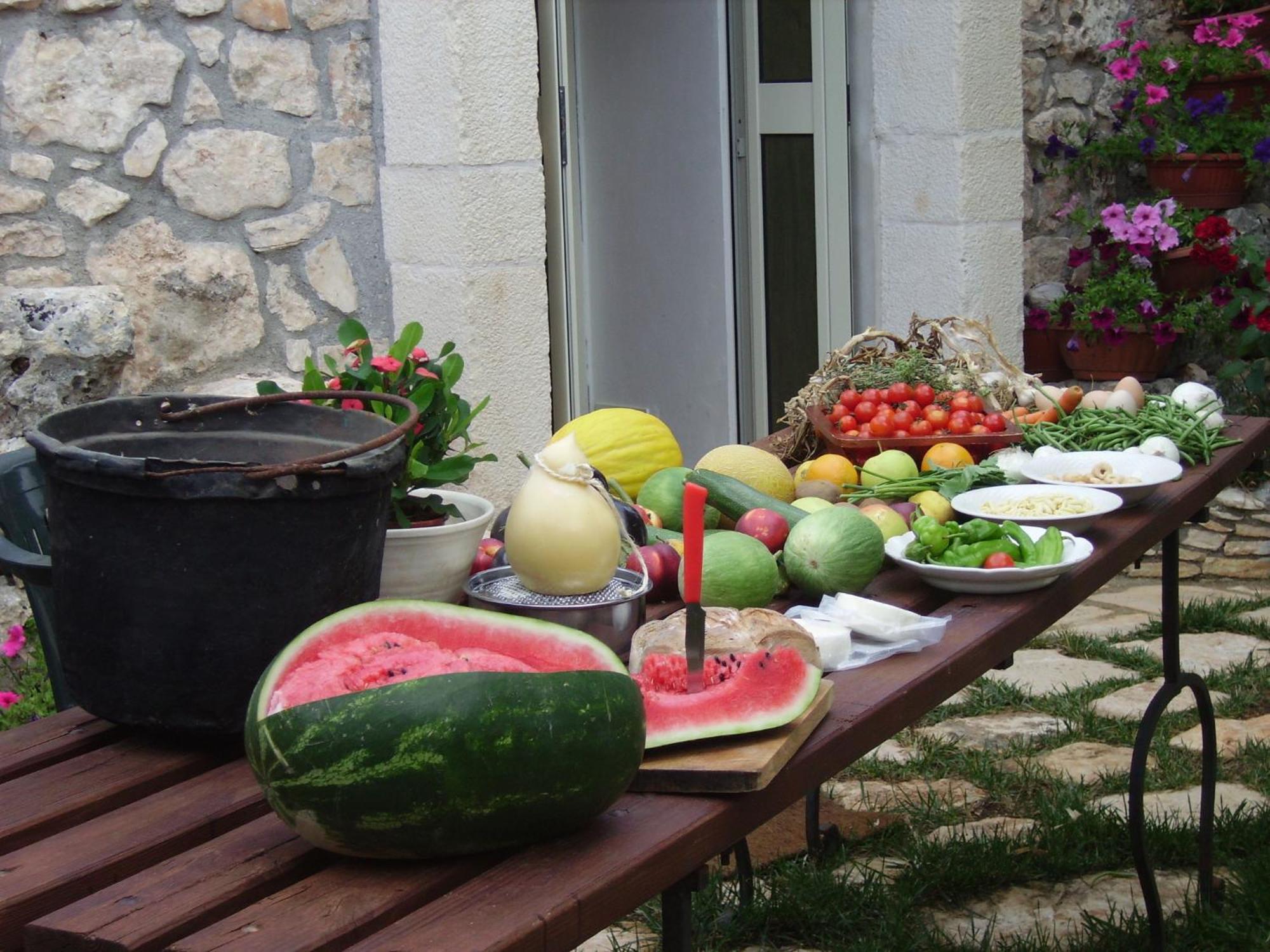 La Cascata Bed & Breakfast Noci Bagian luar foto